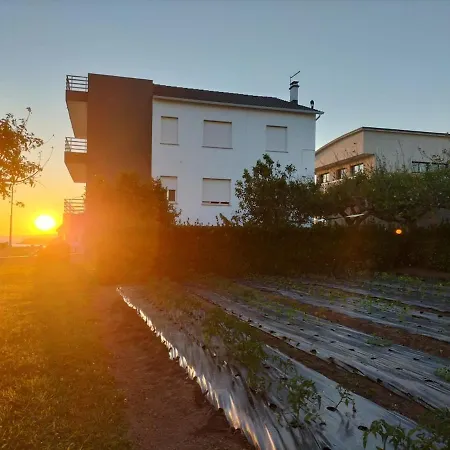 En Montalvo-bascuas Apartman