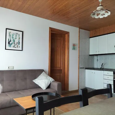 En Montalvo-bascuas Apartman